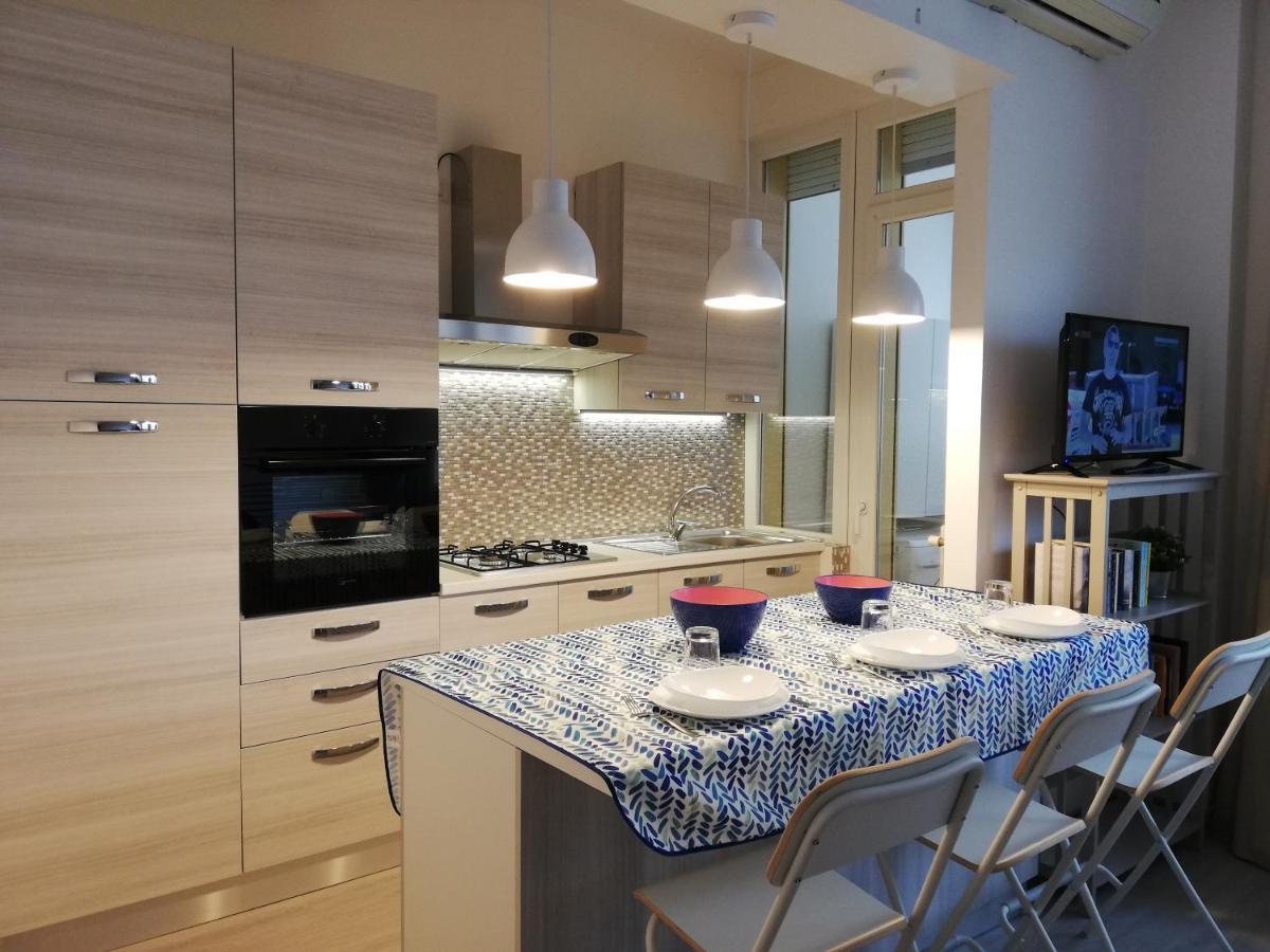 Appartamento Scilla Monolocale - Sulla Spiaggia Di Rimini Bagian luar foto